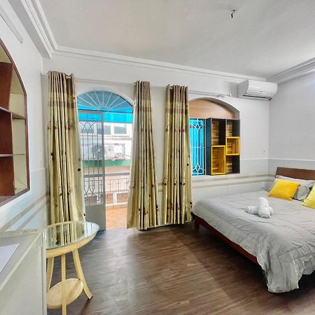 Апартаменты Inari House - Le Thanh Ton Хошимин Экстерьер фото